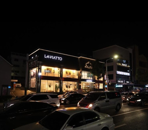대전맞춤정장 라비아또 - 트렌드를 따르는 독창적인 디자인과 품질